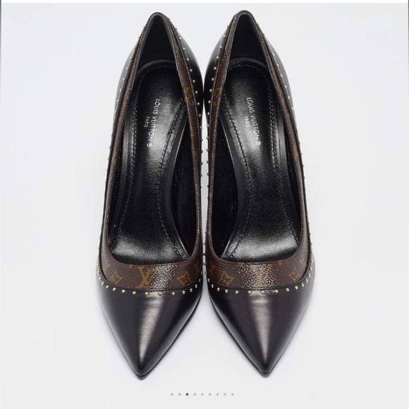 Louis Vuitton Black/Brown Monogram and Leather Studded Pointed Pumps - Picture 1 of 10